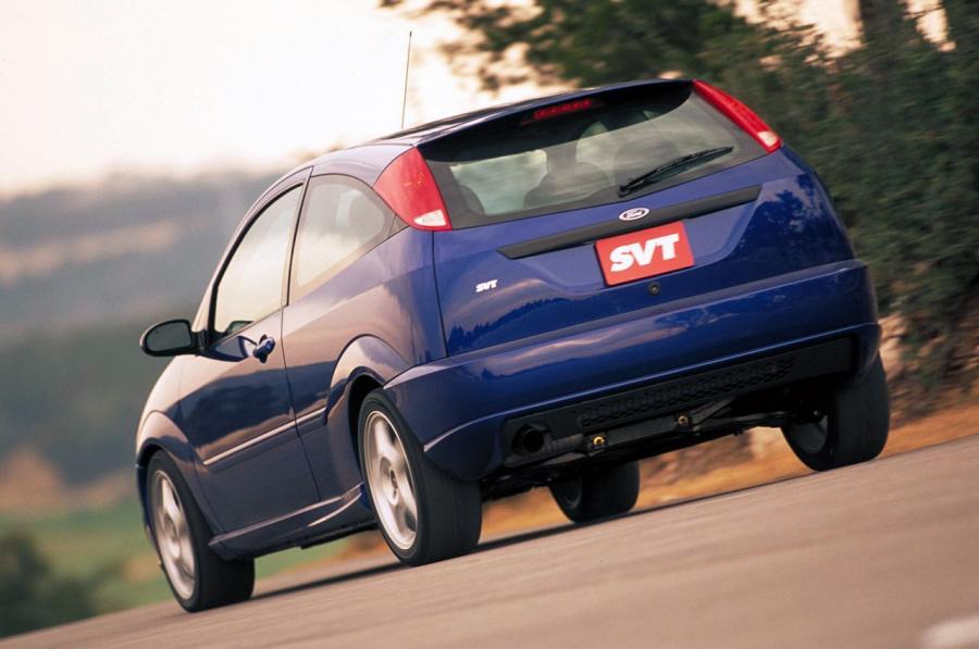  Ford Focus SVT 2002 года  (фото 23 из 98)
